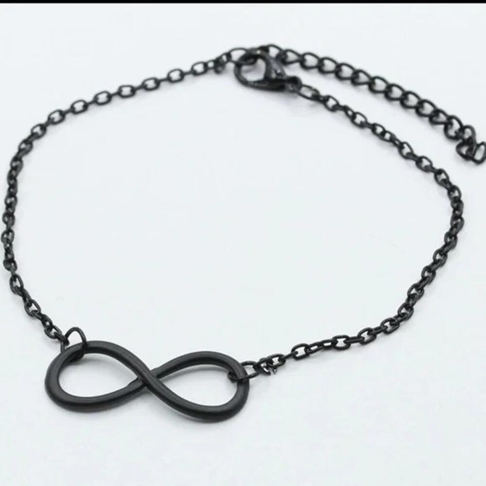 Black chain infinity bracelet